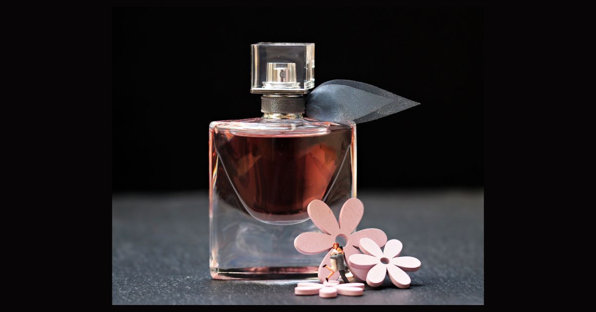 10 Irresistible Nighttime Perfume Scents for Women