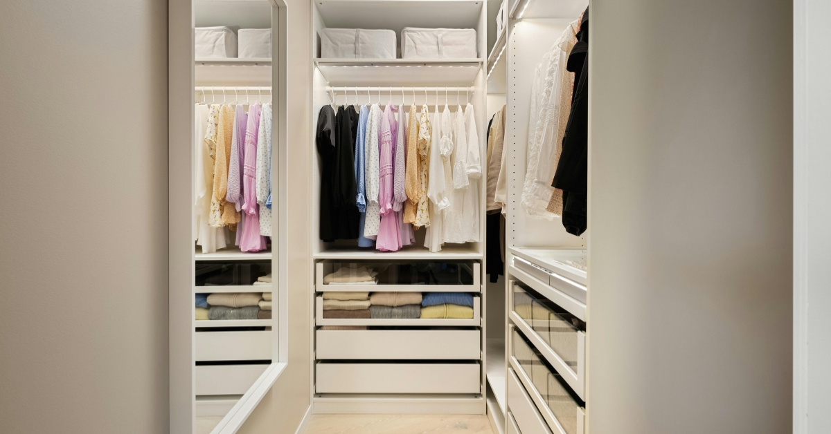 Closet Deodorizer Guide: Proven Solutions to Eliminate Musty Smells and Keep Clothes Fresh