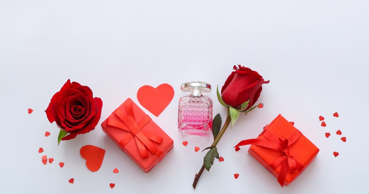 Valentine’s Day Fragrance Gift Guide: Choose Between Safe and Seductive Without Guessing